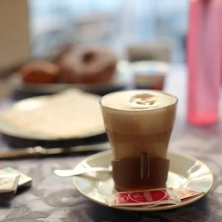 Teocrito לינה וארוחת בוקר קטאניה