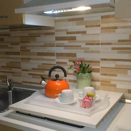 Teocrito לינה וארוחת בוקר