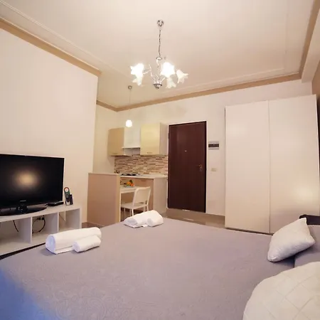 Teocrito לינה וארוחת בוקר קטאניה